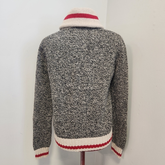 Cozy Gray and Cream Women's Sweater - Picture 5 of 12